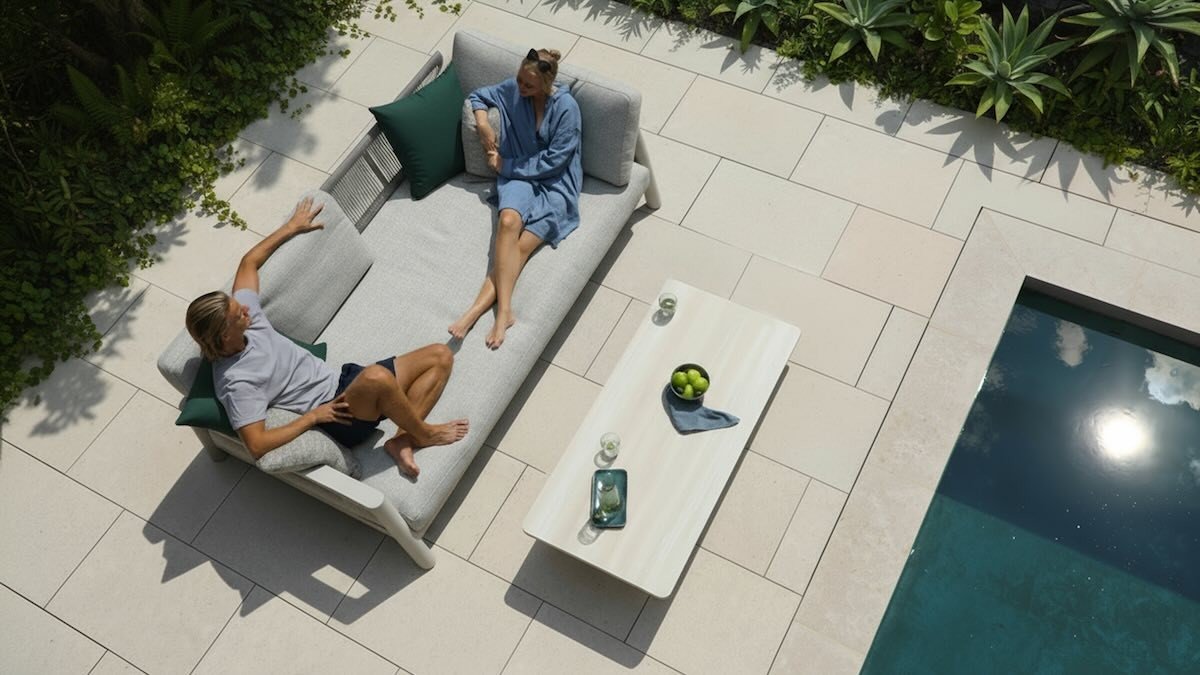 ZEBRA Group COZY Lounge Reclining Sofa